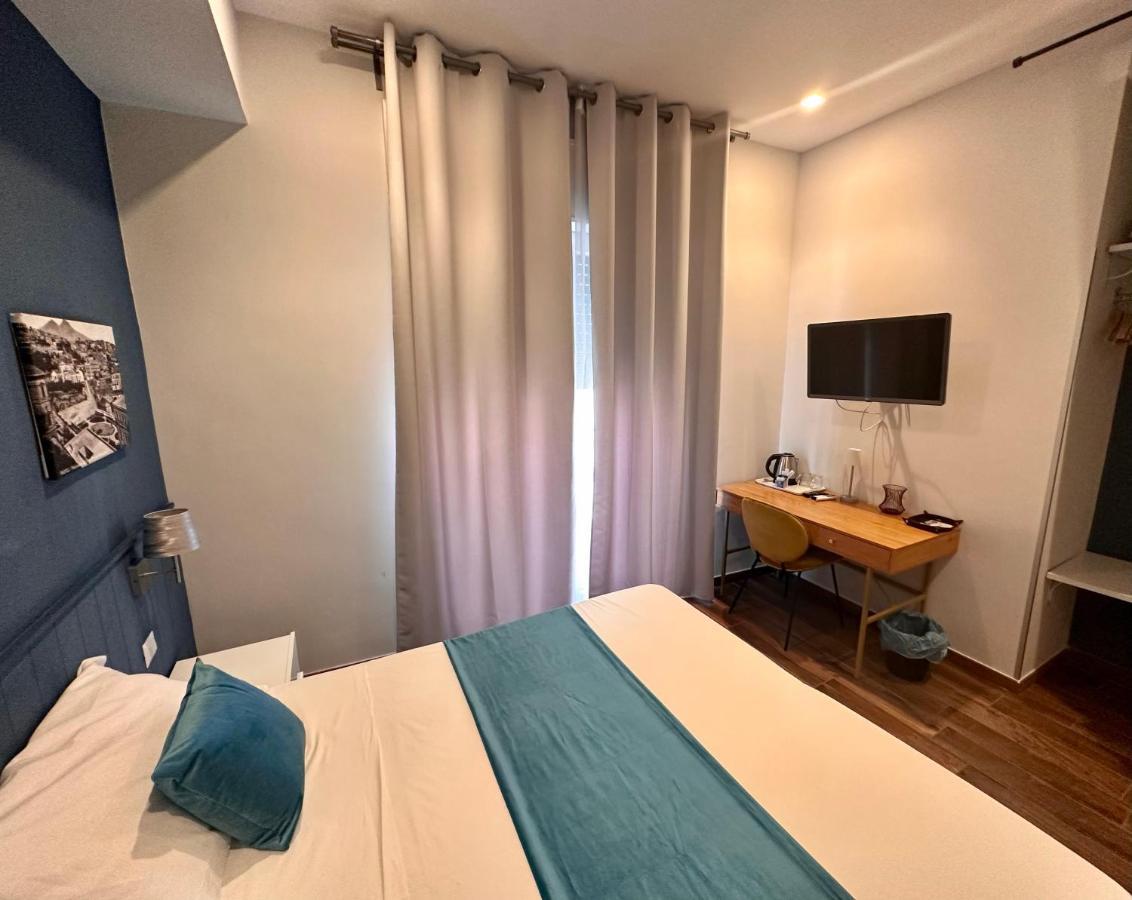 Hotiday Room Collection - Napoli Botanique Екстер'єр фото