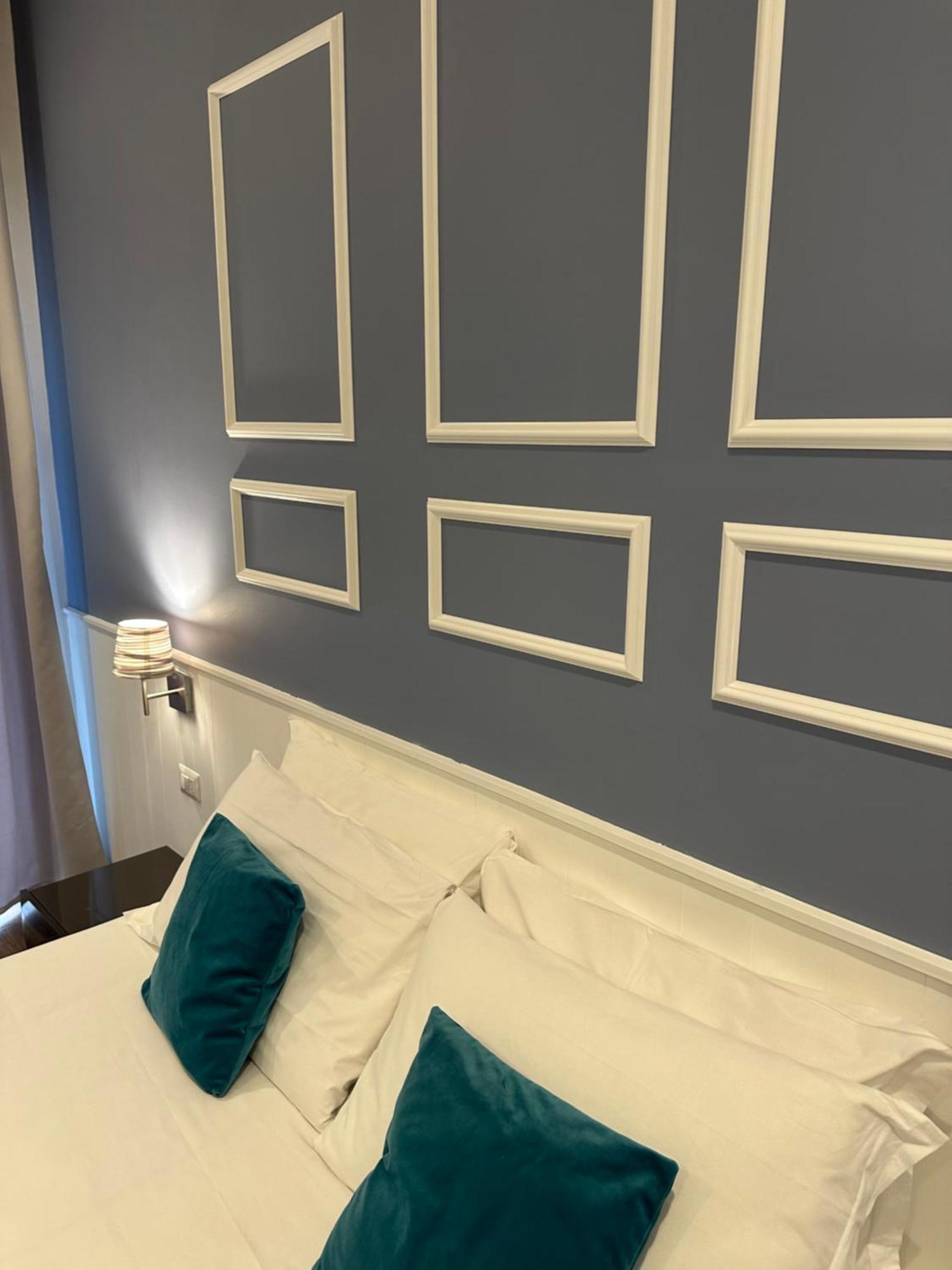 Hotiday Room Collection - Napoli Botanique Екстер'єр фото
