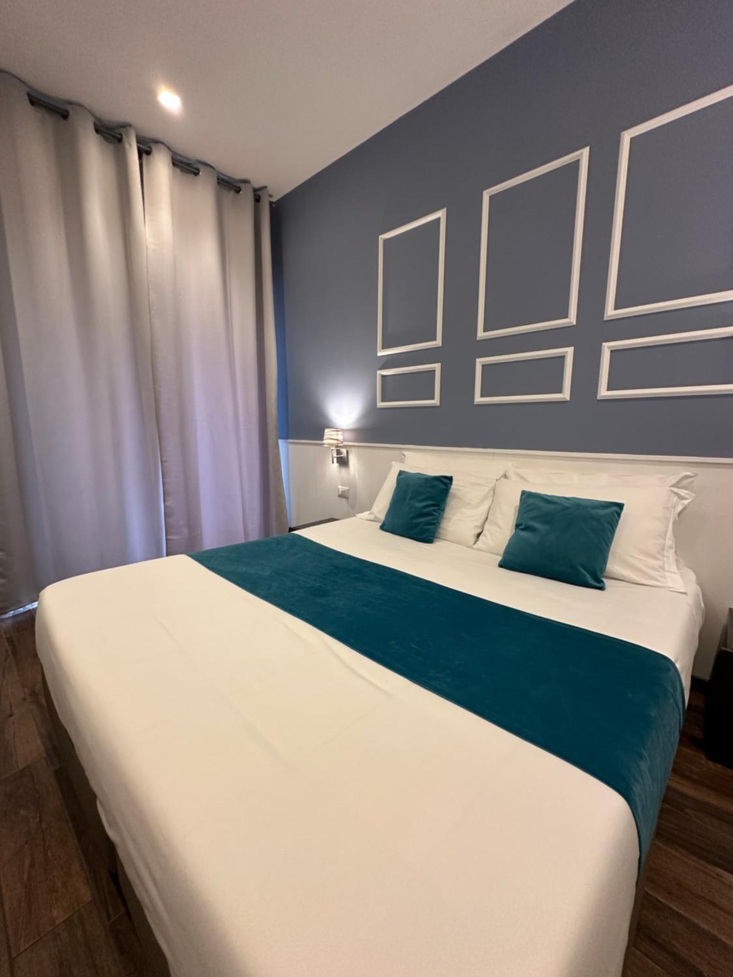 Hotiday Room Collection - Napoli Botanique Екстер'єр фото